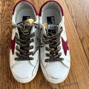 Golden Goose Deluxe Brand White Sneakers with Maroon Star